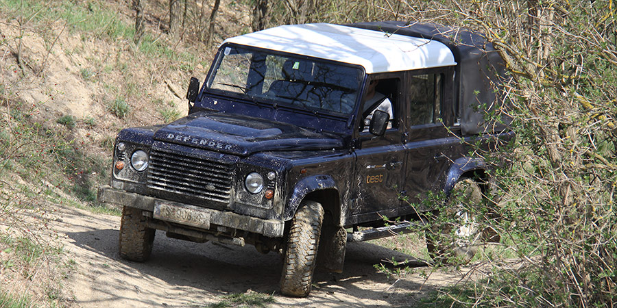 Der Land Rover Defender 110 DCPU im Test