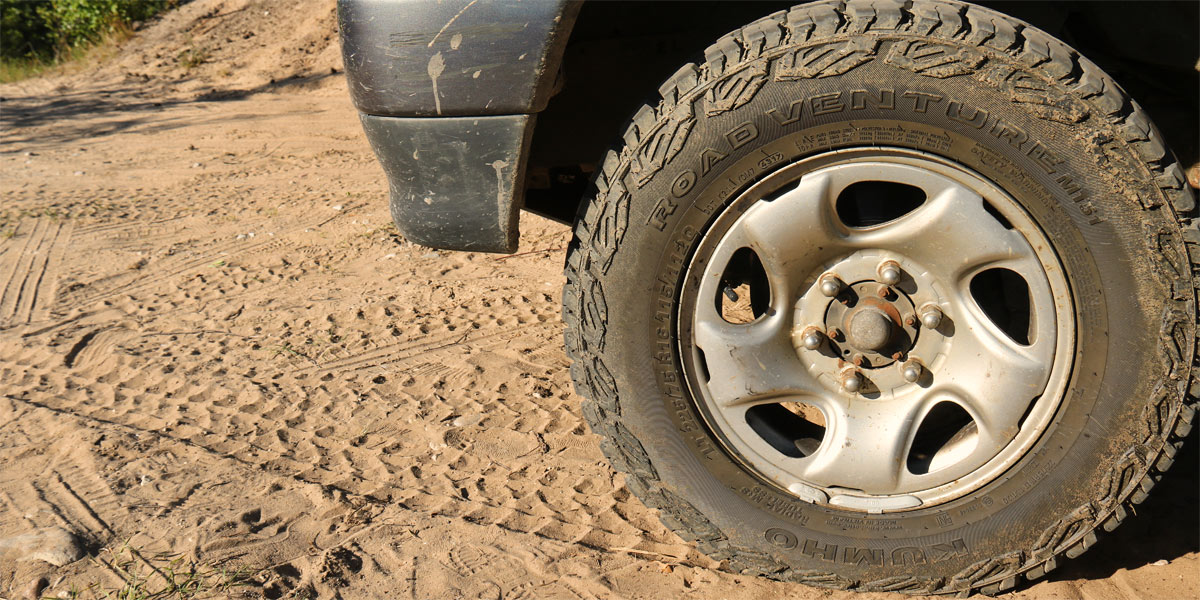 Kumho Road Venture MT51