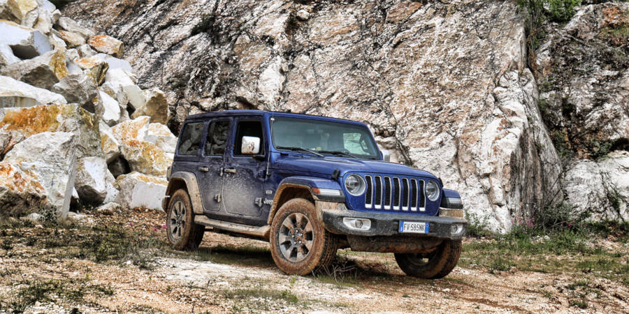 Jeep Wrangler mit 4-Zylinder-Benzinmotor