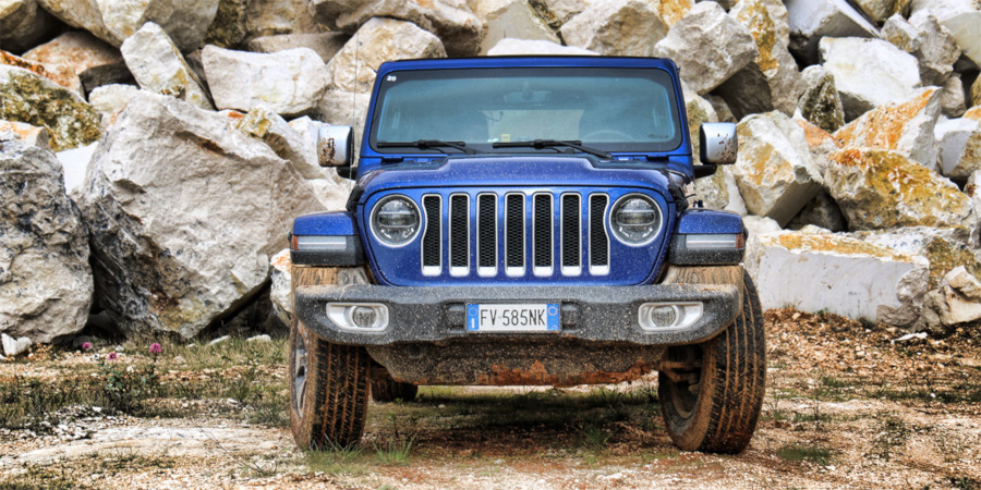 Jeep Wrangler mit 4-Zylinder-Benzinmotor